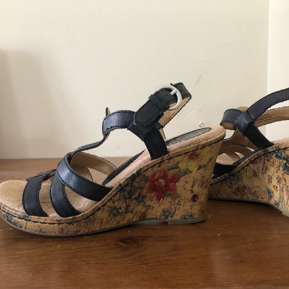 Born Floral Wedge Sandal - size 7 - Picture 6 of 14